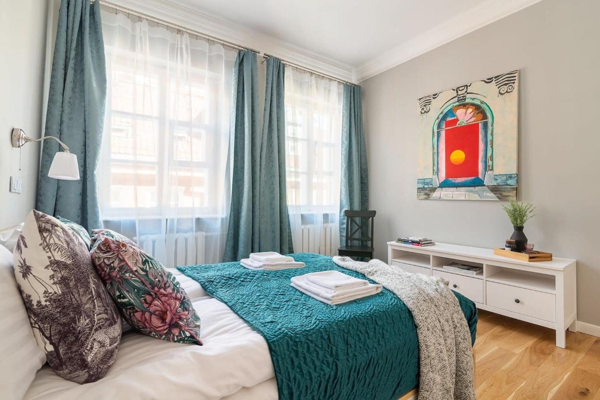 Plac Zamkowy - Aura By Renters Apartment Warsaw