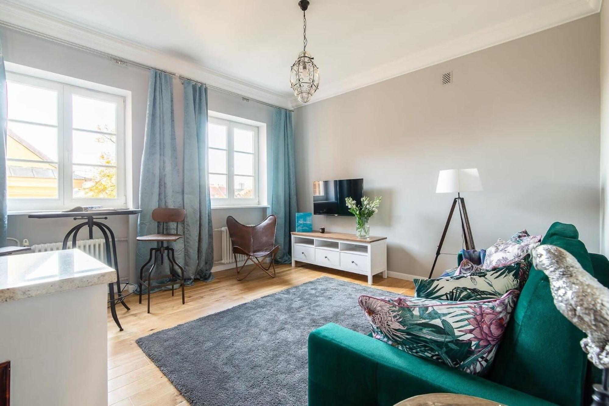 Plac Zamkowy - Aura By Renters Warszawa